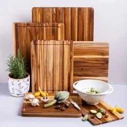 TeakHaus Edge Grain Cutting Board W/Hand Grip + Juice Canal (Rectangle) | 20" X 15" X 1.5" 10 TeakHaus Edge Grain Cutting Board W/Hand Grip + Juice Canal (Rectangle) | 20" X 15" X 1.5" -Knife Sets Shop 01.14 traditional